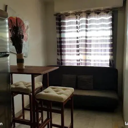 Apartmán Ajaccio Vue Imprenable Sur Le Golf Pour 5 Personnes Tout Equipes A 300M De La Plage Ajaccio (Corsica)